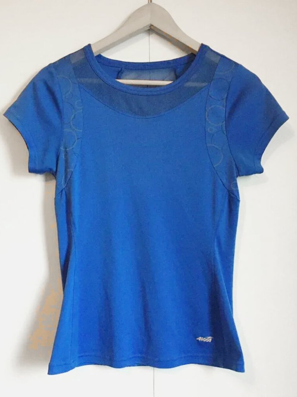 Avia Blue Bubble Print Mesh Performance Workout Tee Small Sleek Gym Top